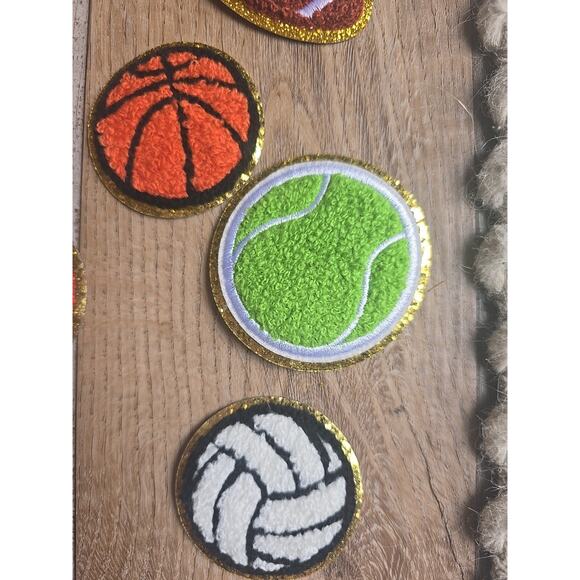 #9665 8pk Chenille Sports Ball Embroidered Patch 8-Pack Iron On NEW - Picture 9 of 9